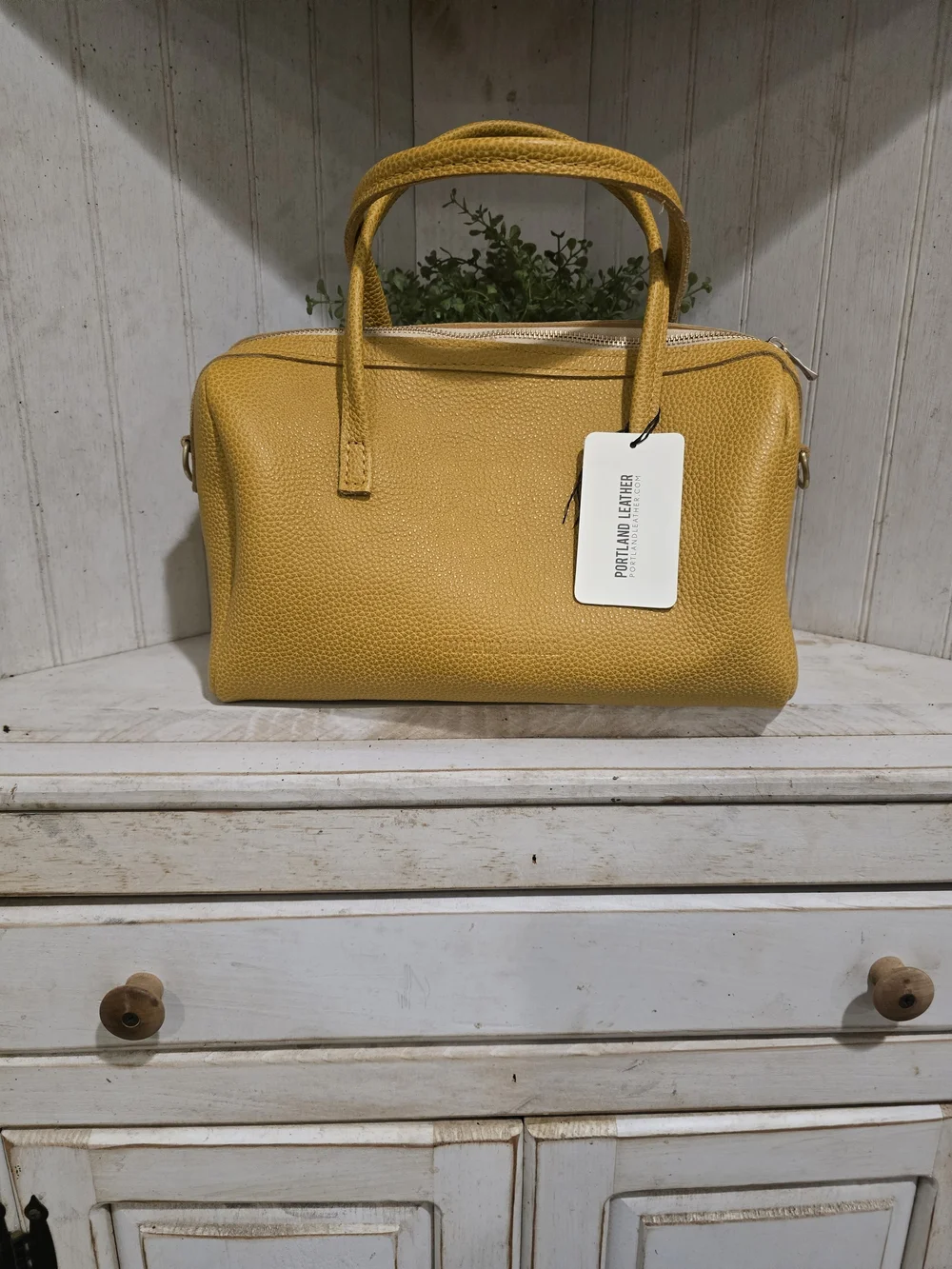 ☀️ Portland Leather Sunshine Yellow